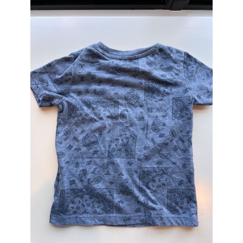 Bundle: Epic Threads 2T Blue Patterned T-Shirt & Carter's 2T Jeans